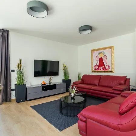Beautiful Mariner Villa Medulin