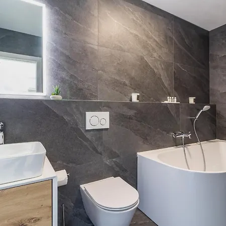 Beautiful Mariner Villa Medulin