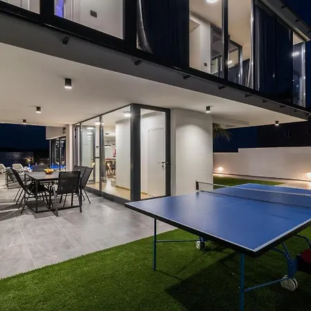 Beautiful Mariner Villa *